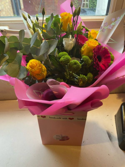 Colour Splash - Beautiful vibrant colourful bouquet making it the ideal gift for any occasion